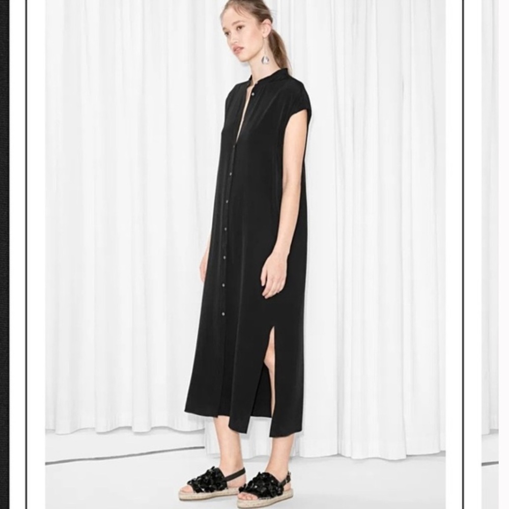 H22 & Other Stories Women’s‎ Sleeveless Black Button-Down Maxi Shirtdress